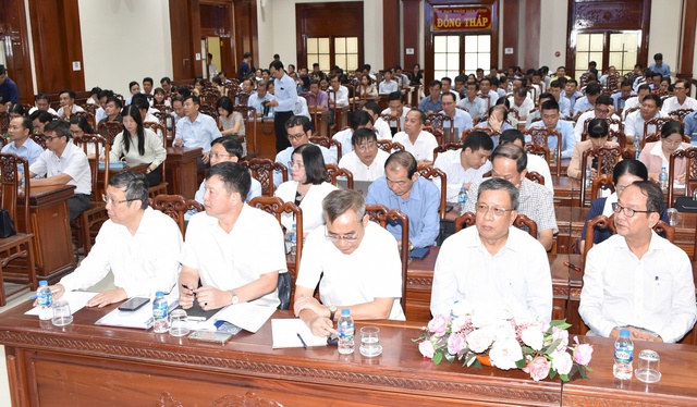 Bước tiến mới của Đề án 1 triệu ha lúa chất lượng cao- Ảnh 1. Bước tiến mới của Đề án 1 triệu ha lúa chất lượng cao- Ảnh 1.