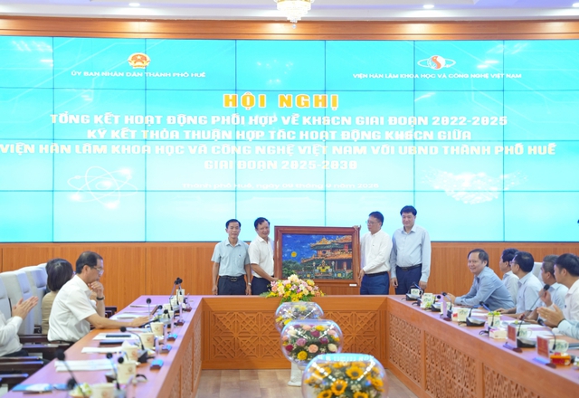 TP Huế: Hợp tác với Viện Hàn lâm Khoa học và Công nghệ Việt Nam giai đoạn 2025-2030- Ảnh 3. TP Huế: Hợp tác với Viện Hàn lâm Khoa học và Công nghệ Việt Nam giai đoạn 2025-2030- Ảnh 3.