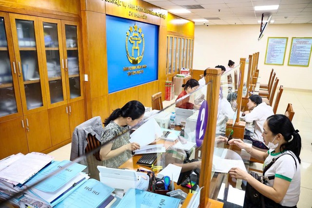 Hà Nội: Phê duyệt 892 TTHC thực hiện không phụ thuộc địa giới hành chính- Ảnh 1. Hà Nội: Phê duyệt 892 TTHC thực hiện không phụ thuộc địa giới hành chính- Ảnh 1.