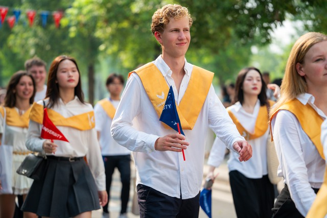 ĐH của tỷ phú Phạm Nhật Vượng vừa có hiệu trưởng mới, là GS tinh hoa tạo nên “kỳ tích” ở Singapore- Ảnh 5.