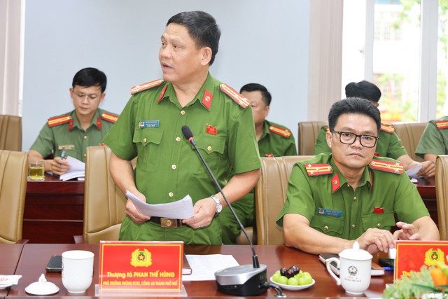 Công an TP Cần Thơ và Công an TP Huế tăng cường phối hợp, trao đổi kinh nghiệm công tác- Ảnh 6.