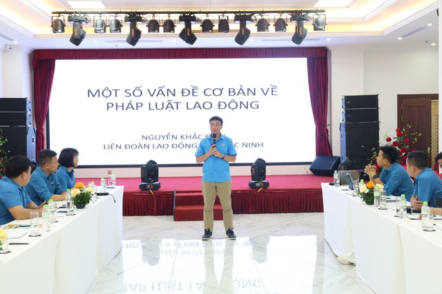 Bắc Ninh: Tập huấn nghiệp vụ cho Ban Chấp hành Công đoàn cơ sở- Ảnh 2. Bắc Ninh: Tập huấn nghiệp vụ cho Ban Chấp hành Công đoàn cơ sở- Ảnh 2.