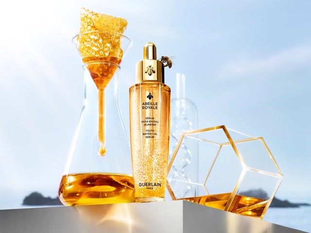 Review chai serum huyền thoại được ví như "Rolls-Royce" làng skincare: Bôi 1 phát da đẹp như hack, lục tung thị trường không tìm thấy đối thủ!- Ảnh 1.