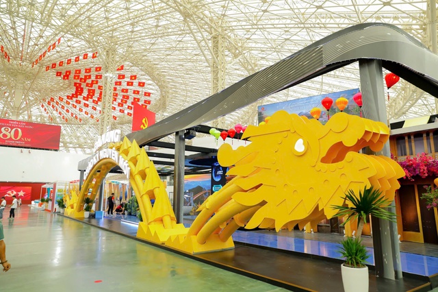 Đà Nẵng đạt giải Không gian trưng bày tiêu biểu tại Triển lãm thành tựu Đất nước- Ảnh 1.