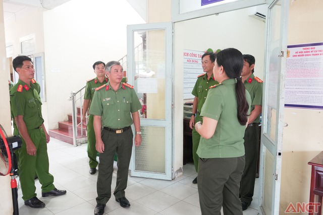 Công an TP. Cần Thơ: Kiểm tra toàn diện tại Công an xã Trường Long- Ảnh 6.