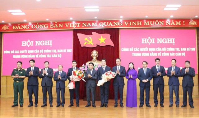 Ông Nguyễn Hoài Anh giữ chức Chủ tịch UBND tỉnh Thanh Hóa- Ảnh 1.