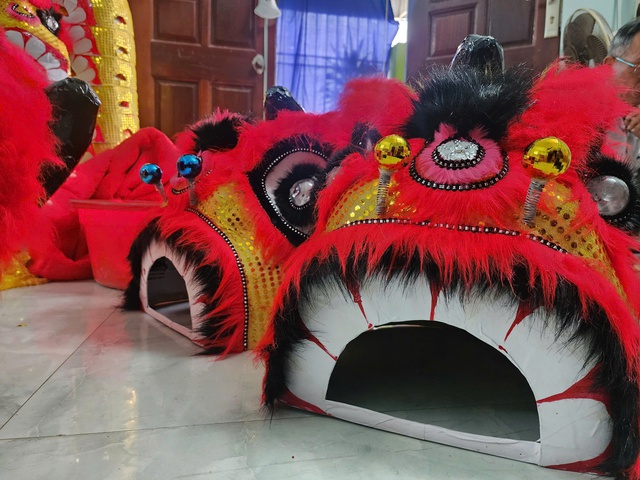 Hưng Yên: “Giữ lửa” nghề làm đầu lân truyền thống- Ảnh 2.