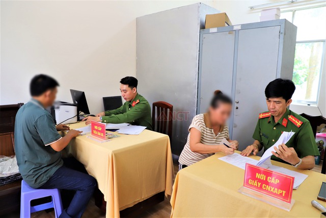 TP Cần Thơ: 46 phạm nhân được hưởng đặc xá dịp Quốc khánh 2/9- Ảnh 5. TP Cần Thơ: 46 phạm nhân được hưởng đặc xá dịp Quốc khánh 2/9- Ảnh 5.