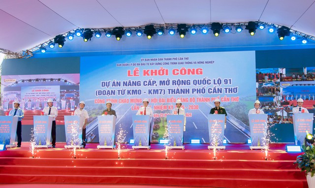 Cần Thơ khởi công, khánh thành 18 công trình, dự án chào mừng Đại hội đại biểu Đảng bộ thành phố- Ảnh 3. Cần Thơ khởi công, khánh thành 18 công trình, dự án chào mừng Đại hội đại biểu Đảng bộ thành phố- Ảnh 3.