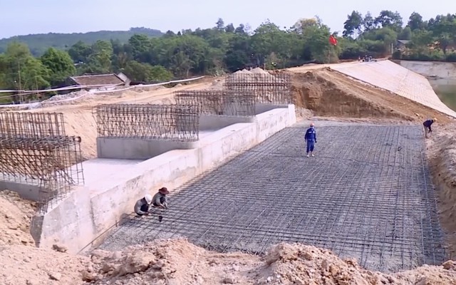 Thanh Hóa: Phấn đấu hoàn thành 100% kế hoạch giải ngân vốn đầu tư công năm 2025- Ảnh 1. Thanh Hóa: Phấn đấu hoàn thành 100% kế hoạch giải ngân vốn đầu tư công năm 2025- Ảnh 1.