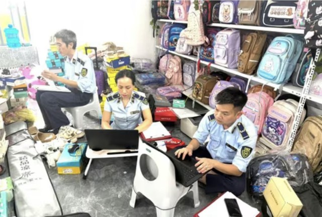 Thanh Hóa: Đấu tranh với hàng giả, hàng nhái, xâm phạm quyền sở hữu trí tuệ- Ảnh 2.