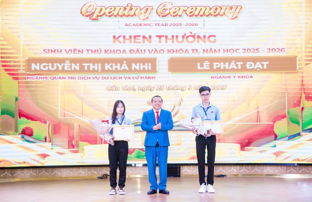 Trường Đại học Nam Cần Thơ khai giảng năm học 2025-2026- Ảnh 5.