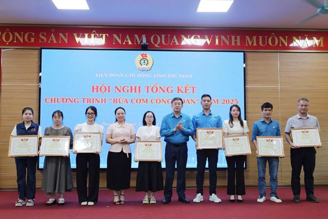 Bắc Ninh: Hơn 253.000 đoàn viên được hưởng lợi từ chương trình "Bữa cơm công đoàn"- Ảnh 1.