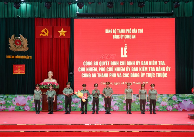 Cần Thơ: Công bố quyết định chỉ định UBKT Đảng ủy Công an thành phố- Ảnh 1.