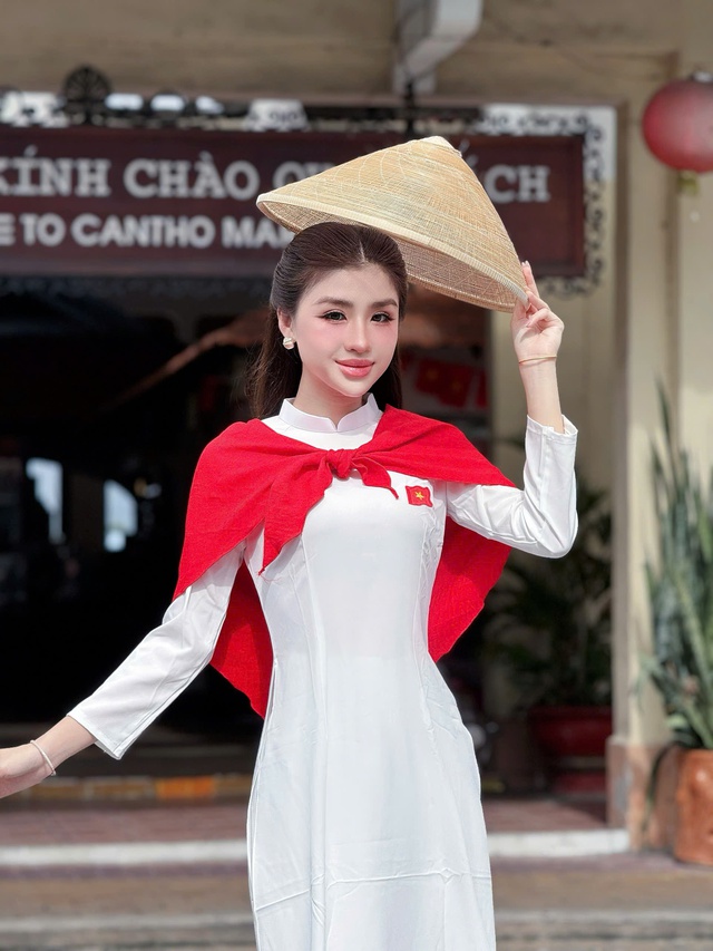 Cần Thơ: Chung tay mang niềm vui cho trẻ em nghèo trong “Đêm hội Trăng rằm”- Ảnh 2. Cần Thơ: Chung tay mang niềm vui cho trẻ em nghèo trong “Đêm hội Trăng rằm”- Ảnh 2.