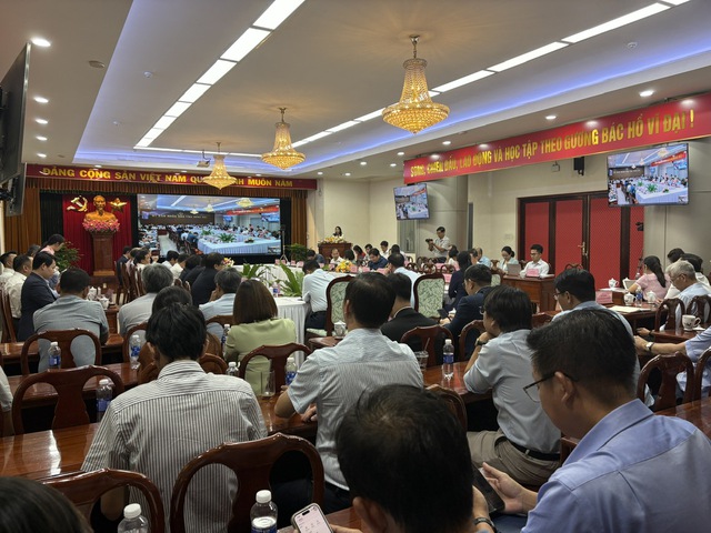 Các chuyên gia chỉ rõ cách Đồng Nai vươn lên thành cửa ngõ thương mại toàn cầu- Ảnh 2.