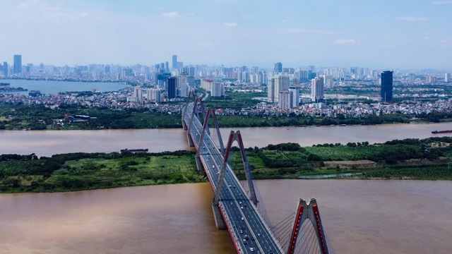 Hà Nội đẩy nhanh tiến độ 3 dự án hạ tầng giao thông trọng điểm- Ảnh 1.
