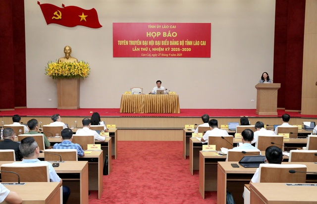 Đại hội Đảng bộ tỉnh Lào Cai lần thứ I: Ứng dụng mạnh mẽ chuyển đổi số và công nghệ AI- Ảnh 2.