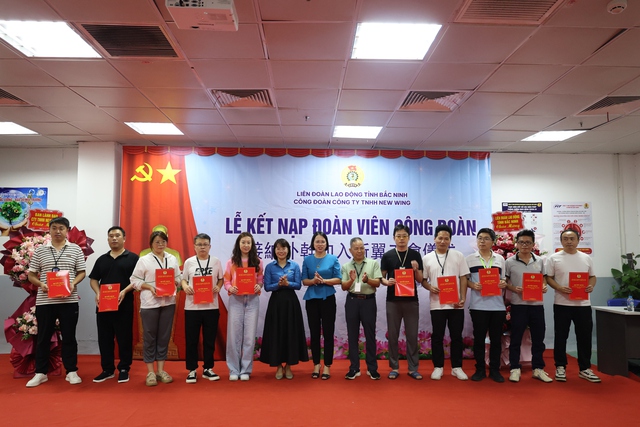Công đoàn Công ty New Wing kết nạp hơn 2.100 đoàn viên- Ảnh 1.