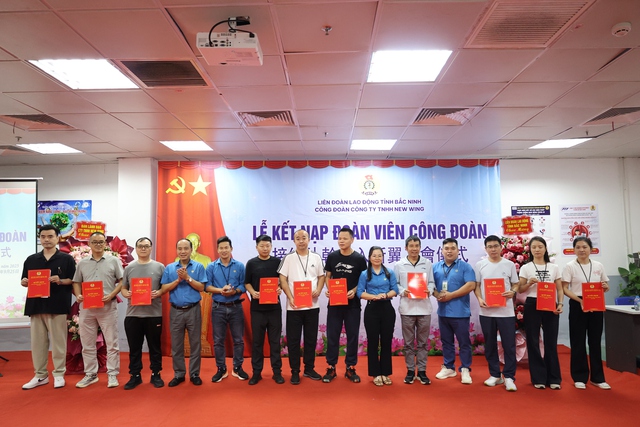 Công đoàn Công ty New Wing kết nạp hơn 2.100 đoàn viên- Ảnh 6.