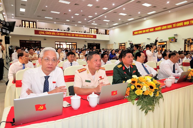 Công an TP Cần Thơ góp phần vào thành công của Đại hội Đảng bộ TP Cần Thơ lần thứ I- Ảnh 2.