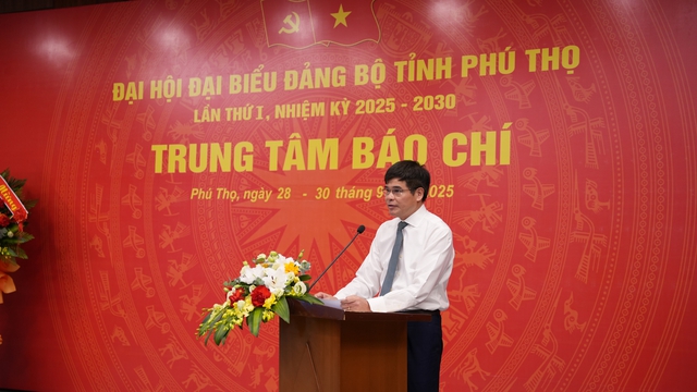 Khai trương Trung tâm báo chí phục vụ Đại hội Đại biểu Đảng bộ tỉnh Phú Thọ- Ảnh 4.