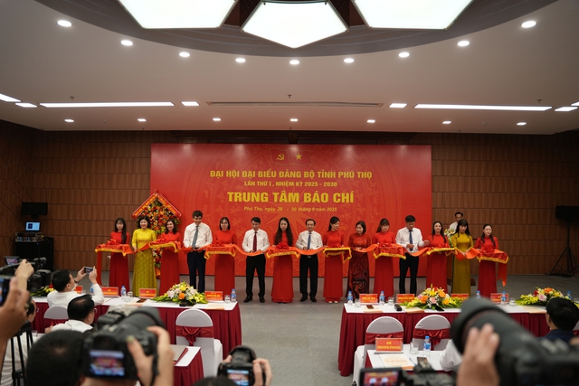 Khai trương Trung tâm báo chí phục vụ Đại hội Đại biểu Đảng bộ tỉnh Phú Thọ- Ảnh 1.