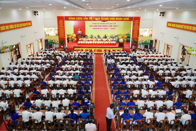 Bế mạc Đại hội đại biểu Đảng bộ TP Cần Thơ lần thứ I, nhiệm kỳ 2025 - 2030- Ảnh 1.
