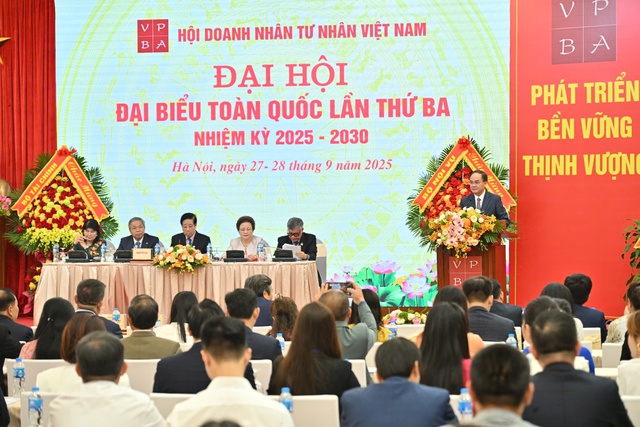 200 doanh nhân dự Đại hội đại biểu toàn quốc Hội Doanh nhân Tư nhân Việt Nam- Ảnh 1.