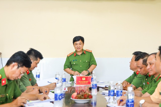 Cần Thơ: Công an xã Đông Thuận hoàn thành hơn 78% chỉ tiêu được giao năm 2025- Ảnh 4. Cần Thơ: Công an xã Đông Thuận hoàn thành hơn 78% chỉ tiêu được giao năm 2025- Ảnh 4.