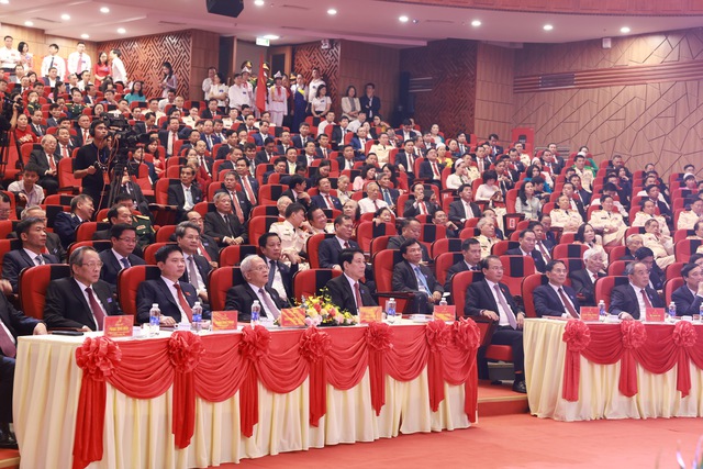 Chủ tịch nước Lương Cường dự, chỉ đạo Đại hội đại biểu Đảng bộ tỉnh Phú Thọ lần I- Ảnh 1.