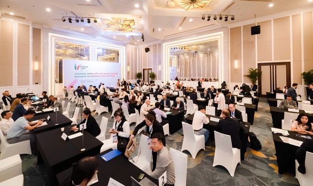 Gần 300 doanh nghiệp tham gia “Diễn đàn doanh nghiệp Việt Nam - Italia 2025”- Ảnh 4. Gần 300 doanh nghiệp tham gia “Diễn đàn doanh nghiệp Việt Nam - Italia 2025”- Ảnh 4.