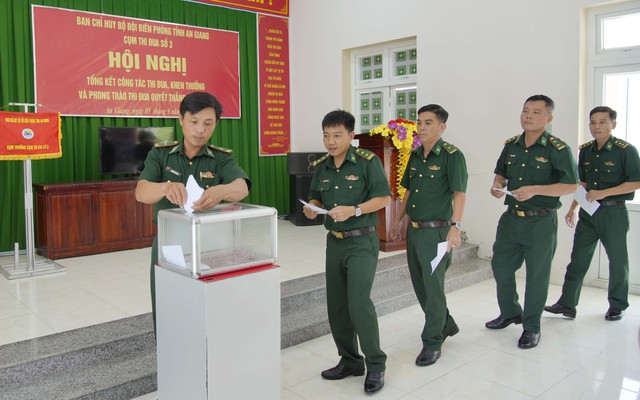 Ban Chỉ huy BĐBP tỉnh An Giang: Cụm thi đua số 3 tổng kết công tác thi đua- Ảnh 1. Ban Chỉ huy BĐBP tỉnh An Giang: Cụm thi đua số 3 tổng kết công tác thi đua- Ảnh 1.