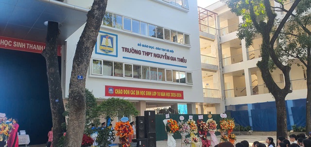 Học sinh Trường THPT Nguyễn Gia Thiều hân hoan dự Lễ khai giảng năm học mới 2025-2026- Ảnh 3. Học sinh Trường THPT Nguyễn Gia Thiều hân hoan dự Lễ khai giảng năm học mới 2025-2026- Ảnh 3.