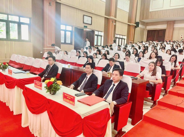 Trường Cao đẳng Y tế Phú Thọ khai giảng năm học 2025 - 2026- Ảnh 2. Trường Cao đẳng Y tế Phú Thọ khai giảng năm học 2025 - 2026- Ảnh 2.