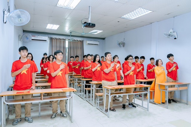 Trường THPT Mai Hắc Đế hân hoan tham dự Lễ khai giảng đặc biệt kết nối toàn quốc- Ảnh 1. Trường THPT Mai Hắc Đế hân hoan tham dự Lễ khai giảng đặc biệt kết nối toàn quốc- Ảnh 1.