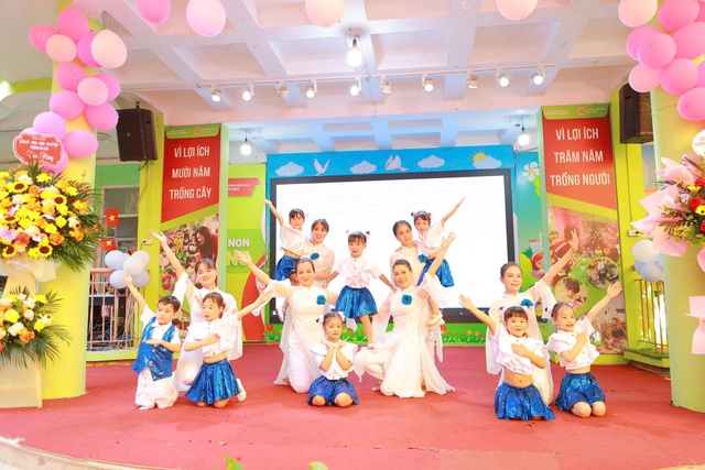 Rộn ràng Lễ khai giảng tại Trường Mầm non Dịch Vọng- Ảnh 11.