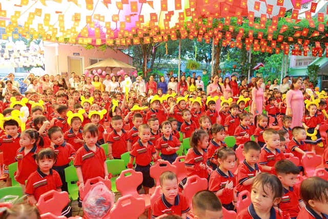 Rộn ràng Lễ khai giảng tại Trường Mầm non Dịch Vọng- Ảnh 3.