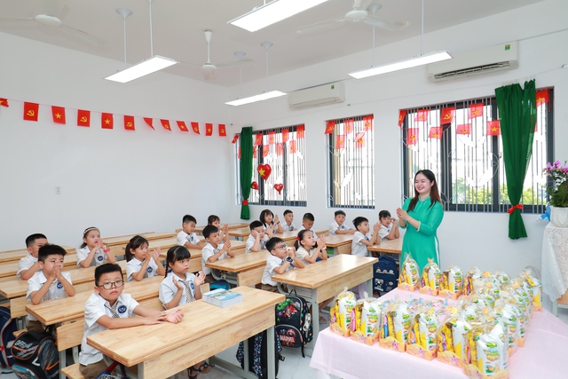 Trường Tiểu học Hạ Yên Quyết náo nức khai giảng năm học mới 2025 - 2026- Ảnh 18. Trường Tiểu học Hạ Yên Quyết náo nức khai giảng năm học mới 2025 - 2026- Ảnh 18.