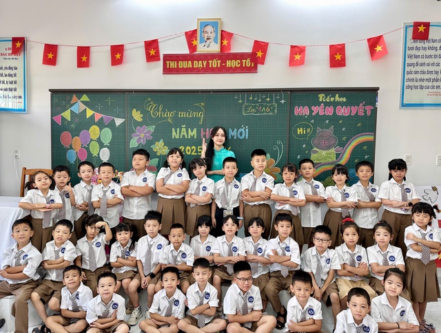 Trường Tiểu học Hạ Yên Quyết náo nức khai giảng năm học mới 2025 - 2026- Ảnh 25. Trường Tiểu học Hạ Yên Quyết náo nức khai giảng năm học mới 2025 - 2026- Ảnh 25.