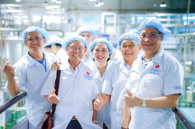 Câu Lạc bộ Doanh nhân họ Ngô (TP.Hồ Chí Minh): Tổ chức giao lưu, kết nối tại doanh nghiệp
- Ảnh 2. Câu Lạc bộ Doanh nhân họ Ngô (TP.Hồ Chí Minh): Tổ chức giao lưu, kết nối tại doanh nghiệp
- Ảnh 2.