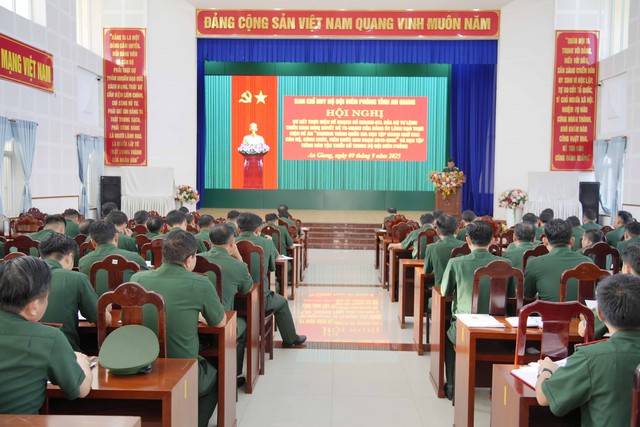 An Giang: Sơ kết “Chương trình quốc gia về học tập ngoại ngữ cho cán bộ, công chức, viên chức giai đoạn 2019-2030”- Ảnh 1.