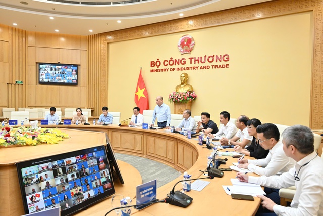 Đa dạng hóa thị trường, sản phẩm thúc đẩy tăng trưởng kim ngạch xuất khẩu năm 2025- Ảnh 2. Đa dạng hóa thị trường, sản phẩm thúc đẩy tăng trưởng kim ngạch xuất khẩu năm 2025- Ảnh 2.