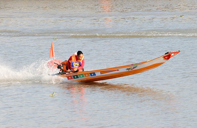 Hơn 140 VĐV tham gia Giải đua Vỏ Composite TP Cần Thơ mở rộng năm 2025- Ảnh 3.