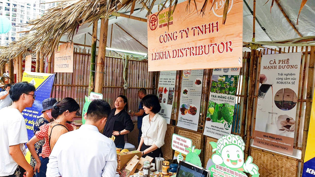 Công ty TNHH Lê Kha Distributor: Doanh nghiệp phải kiến tạo giá trị cho xã hội- Ảnh 1. Công ty TNHH Lê Kha Distributor: Doanh nghiệp phải kiến tạo giá trị cho xã hội- Ảnh 1.