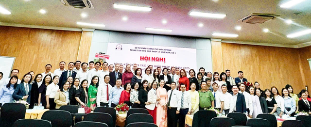 Trung tâm Trợ giúp pháp lý Nhà nước số 1: Góp phần bảo đảm quyền con người, công dân- Ảnh 4.