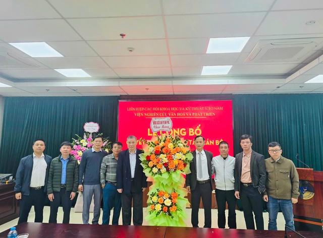 Tạp chí điện tử Văn hóa và Phát triển có tân Tổng Biên tập- Ảnh 3. Tạp chí điện tử Văn hóa và Phát triển có tân Tổng Biên tập- Ảnh 3.