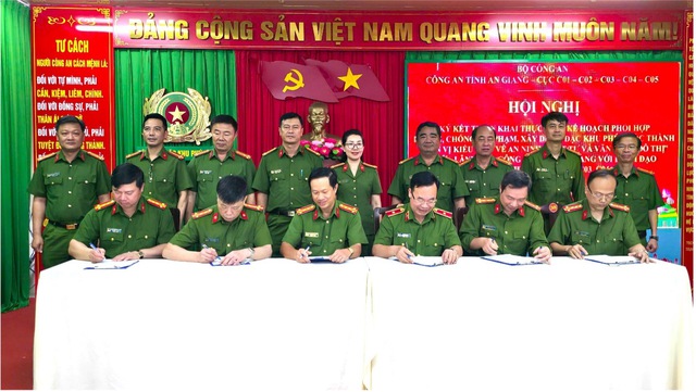 Công an tỉnh An Giang: Xây dựng Phú Quốc thành đơn vị kiểu mẫu về ANTT- Ảnh 4.