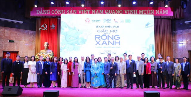 Trí tuệ, tình yêu và khát vọng cống hiến trong "Giấc mơ hóa Rồng Xanh"- Ảnh 16.