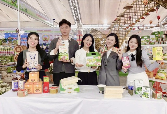 Thanh Hóa thúc đẩy chuyển đổi số từ sản xuất đến tiêu thụ nông sản- Ảnh 2.